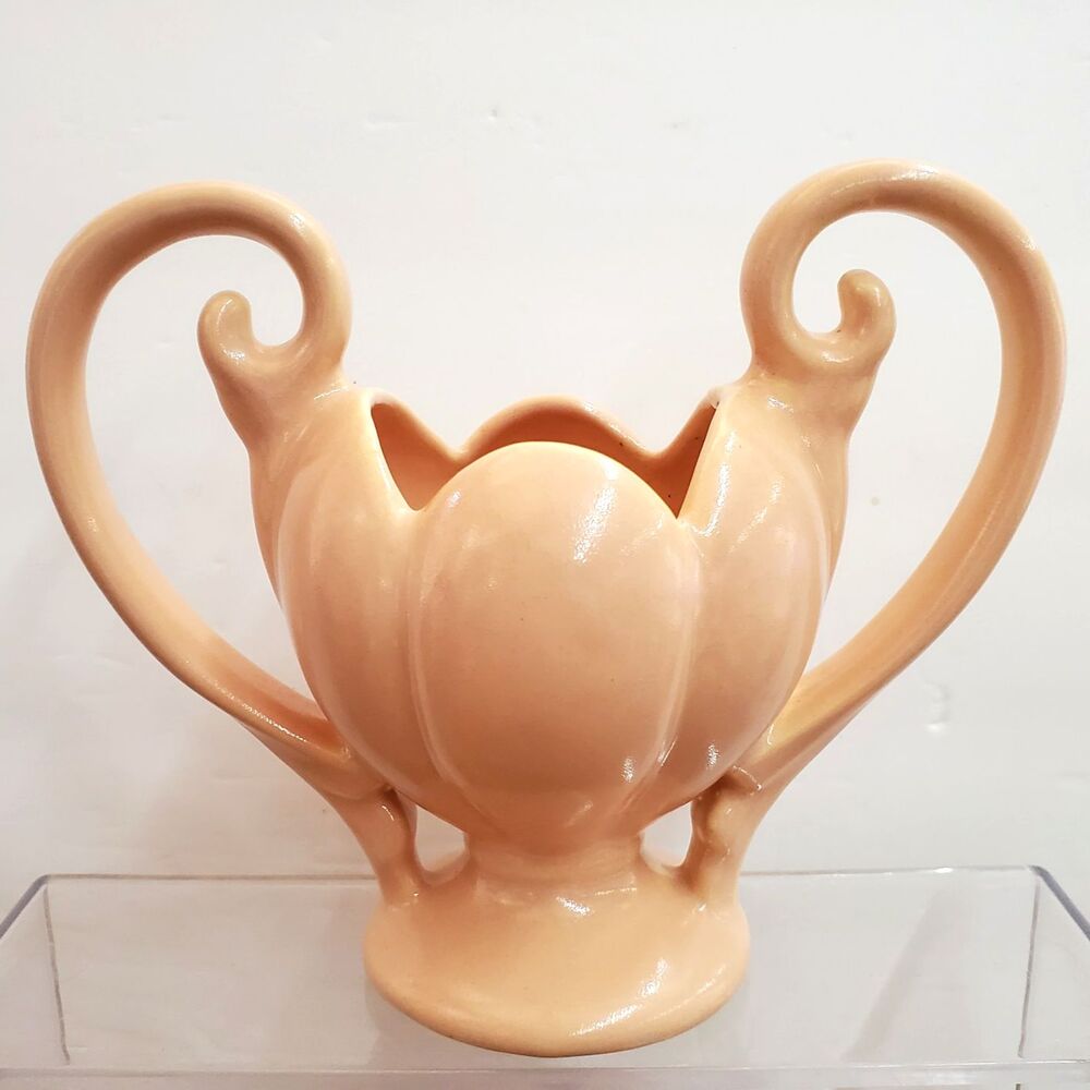 Vintage Camark Pottery Vase 505 Peach Pink Double Handle Lotus Tulip Trophy